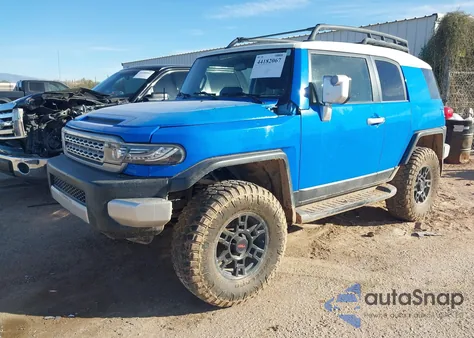2007 Toyota Fj Cruiser z USA, uszkodzony, nr VIN JTEBU11F070004075